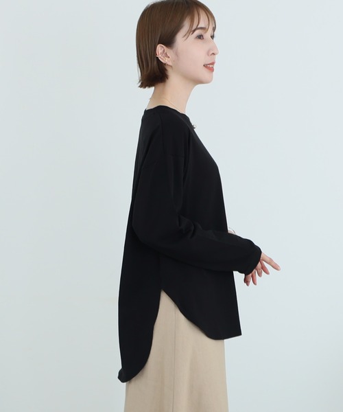 ElegChic（エレグシック）の「天竺ラウンドヘムロンTシャツ 長袖（Tシャツ/カットソー・レディース・ブラック/チャコールグレー/杢グレー/ホワイト・L/3L/5L）」の6枚目の写真