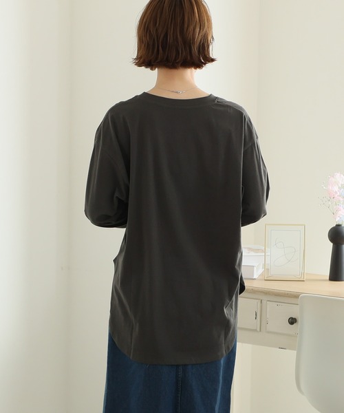 ElegChic（エレグシック）の「天竺ラウンドヘムロンTシャツ 長袖（Tシャツ/カットソー・レディース・ブラック/チャコールグレー/杢グレー/ホワイト・L/3L/5L）」の15枚目の写真