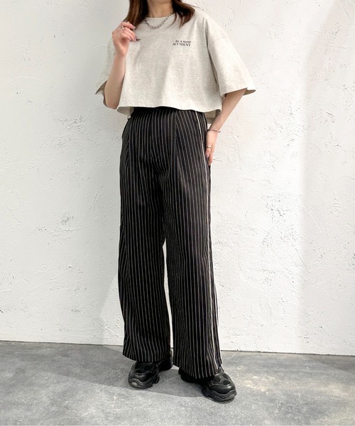 apres jour mignon(アプレジュールミニョン)の「パイピングストライプパンツ【SETUP着用可能】【ZOZOTOWN限定アイテム】(その他パンツ・レディース・ブラック/ネイビー/チャコールグレー・X-LARGE/SMALL/MEDIUM)」の8枚目の写真