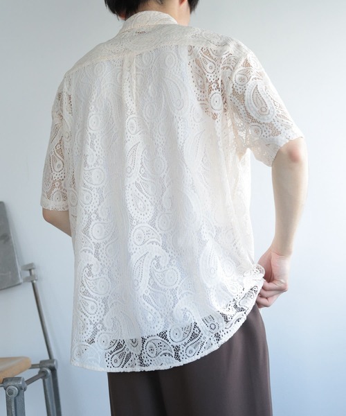 SENSE OF PLACE by URBAN RESEARCH（センスオブプレイスバイアーバンリサーチ）の「『ユニセックス』ペイズリーレースシャツ(5分袖)（シャツ/ブラウス・メンズ・ライトカーキ/チャコールグレー/アイボリー・LARGE/MEDIUM）」の9枚目の写真