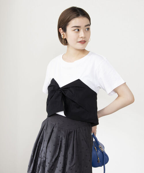 Rie Miller(リエミラー)の「ビスチェ付きTシャツ(Tシャツ/カットソー・レディース・ブラック/ホワイト系その他4/ホワイト系その他5・38)」の6枚目の写真