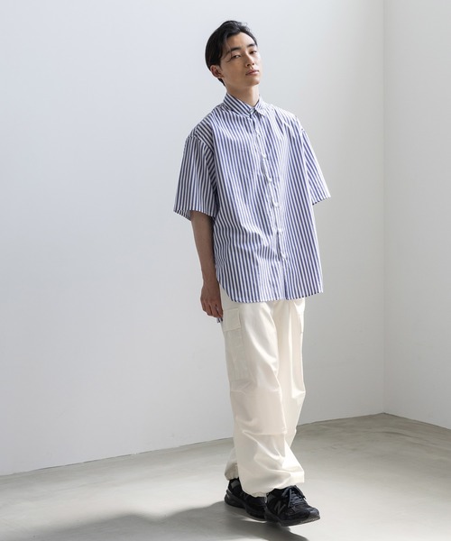 LOWRYS FARM（ローリーズファーム）の「ツイルカーゴパンツ　704985（カーゴパンツ・メンズ・ブラック/オフホワイト/カーキ・MEDIUM/LARGE）」の4枚目の写真