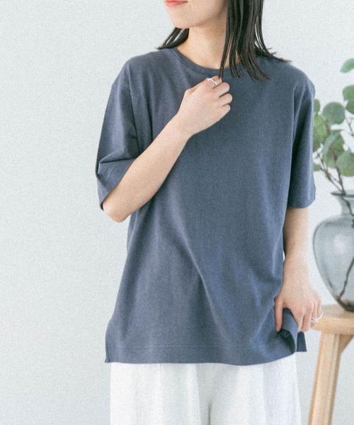 FORK&SPOON(フォークアンドスプーン)の「FORK&SPOON ベルギーリネンショートスリーブTシャツ(Tシャツ/カットソー・レディース・チャコールグレー/ブルー系その他/オフホワイト・1)」の1枚目の写真