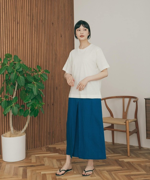 FORK&SPOON(フォークアンドスプーン)の「FORK&SPOON ベルギーリネンショートスリーブTシャツ(Tシャツ/カットソー・レディース・チャコールグレー/ブルー系その他/オフホワイト・1)」の9枚目の写真