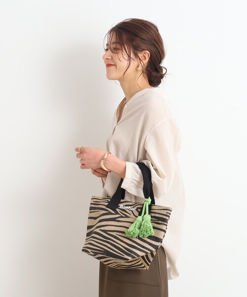 SHOO・LA・RUE（シューラルー）の「◆ジュートランチトートバッグ（トートバッグ・レディース・ブラック/イエロー/オレンジ/ブラック系・00）」の9枚目の写真