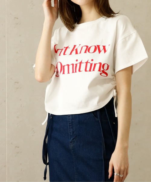 Per sist ence(パーシエンス)の「Per sist ence/パーシエンス サイドドロストクロップド丈Tシャツ(Tシャツ/カットソー・レディース・ホワイト/ブラック・FREE)」の9枚目の写真