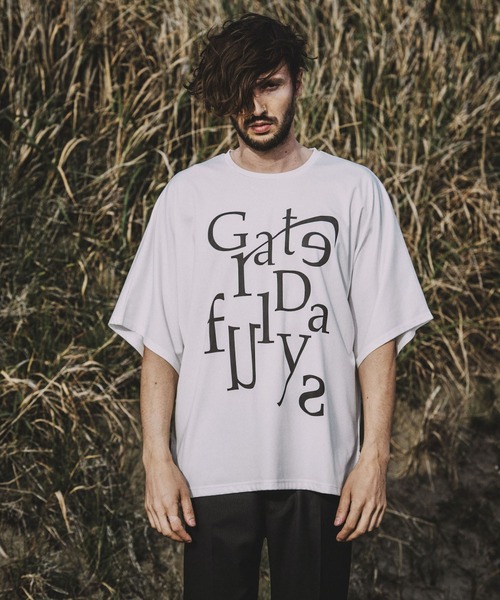 NO ID.（ノーアイディ）の「メッセージプリントドルマンスリーブBIG-T（Tシャツ/カットソー・メンズ・ホワイト/ブラック/ネイビー・ONE SIZE）」の4枚目の写真