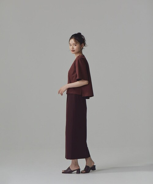 NATURAL BEAUTY BASIC（ナチュラルビューティーベーシック）の「◇フラップポケットナロースカート（スカート・レディース・ブラック/ワイン/ベージュ・MEDIUM）」の22枚目の写真