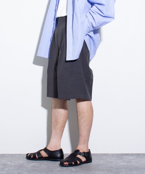 GLOSTER(グロスター)の「【GLOSTER/グロスター】シャンブレーエステル ツータックショーツ(その他パンツ・メンズ・チャコールグレー/ブラック/ベージュ・S/M/L)」の5枚目の写真