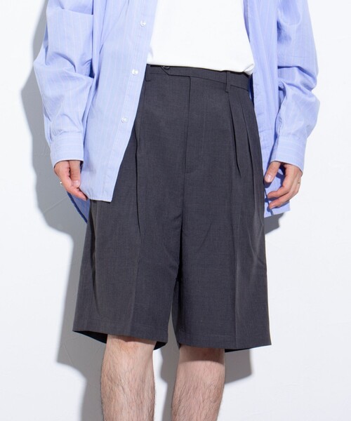 GLOSTER(グロスター)の「【GLOSTER/グロスター】シャンブレーエステル ツータックショーツ(その他パンツ・メンズ・チャコールグレー/ブラック/ベージュ・S/M/L)」の18枚目の写真