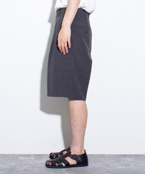 GLOSTER(グロスター)の「【GLOSTER/グロスター】シャンブレーエステル ツータックショーツ(その他パンツ・メンズ・チャコールグレー/ブラック/ベージュ・S/M/L)」の20枚目の写真