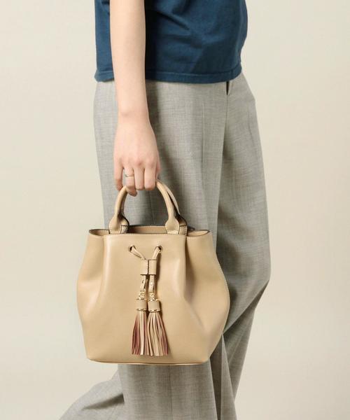 BEAUTY&YOUTH UNITED ARROWS（ビューティーアンドユースユナイテッドアローズ）の「BY Le vernis タッセル2WAYトート◆（トートバッグ・レディース・ブラック/ベージュ/モカ/ダークグリーン/ネイビー・フリー）」の12枚目の写真