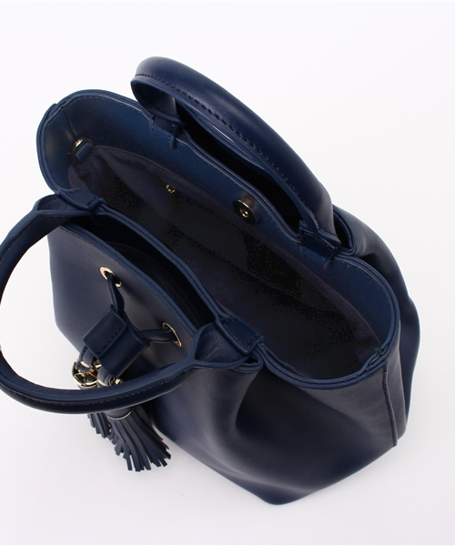 BEAUTY&YOUTH UNITED ARROWS（ビューティーアンドユースユナイテッドアローズ）の「BY Le vernis タッセル2WAYトート◆（トートバッグ・レディース・ブラック/ベージュ/モカ/ダークグリーン/ネイビー・フリー）」の16枚目の写真