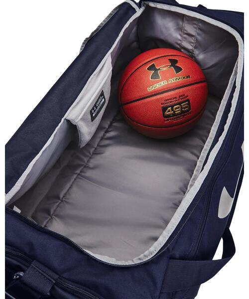 UNDER ARMOUR(アンダーアーマー)の「UAアンディナイアブル5.0 ダッフルバッグ Lサイズ(トレーニング/メンズ/レディース)(ボストンバッグ・レディース・ネイビー・ONESIZE)」の4枚目の写真