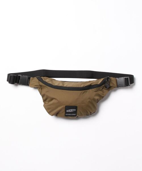 KEEN(キーン)の「《keen》KHT RECYCLE CURVE HIP BAG(ボディバッグ/ウエストポーチ・メンズ・パープル/ブラック/グリーン/ホワイト/ダークオリーブ・フリー)」の3枚目の写真