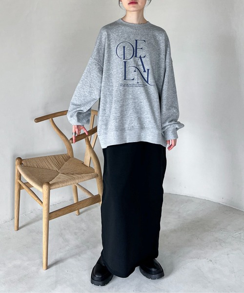 feepur(フェピュール)の「ロゴBIGスウェット(スウェット・レディース・オートミール/杢グレー/ネイビー・MEDIUM)」の9枚目の写真