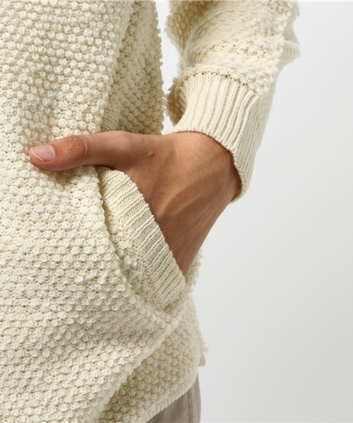 SENSE OF PLACE by URBAN RESEARCH(センスオブプレイスバイアーバンリサーチ)の「-A-ブークレZIPカーデ(カーディガン/ボレロ・メンズ・ホワイト/ネイビー・L/M)」の9枚目の写真