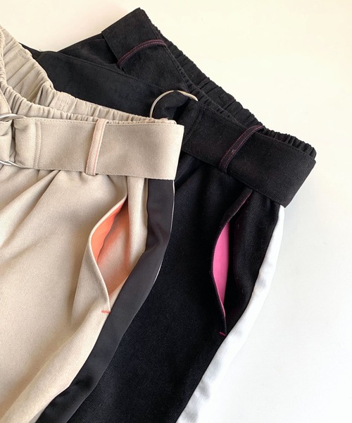 Q（キュー）の「ツイルピーチサイドラインワイドパンツ（その他パンツ・レディース・ブラック/ベージュ・MEDIUM）」の10枚目の写真