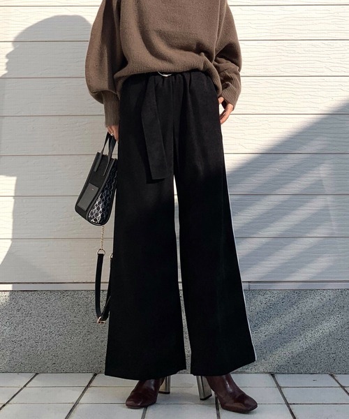 Q（キュー）の「ツイルピーチサイドラインワイドパンツ（その他パンツ・レディース・ブラック/ベージュ・MEDIUM）」の3枚目の写真