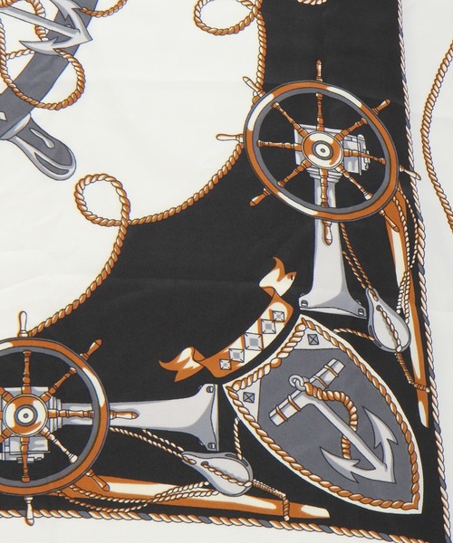 GLOBAL WORK(グローバルワーク)の「大判厚手スカーフ/985796(バンダナ/スカーフ・レディース・ホワイト/ベージュ/ブラック・FREE)」の6枚目の写真