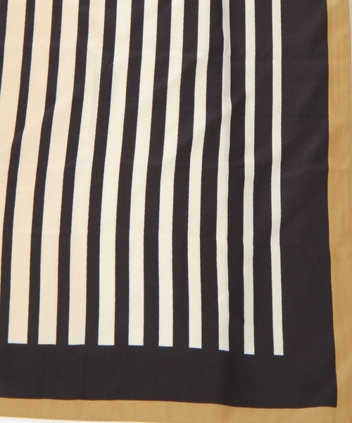 GLOBAL WORK(グローバルワーク)の「大判厚手スカーフ/985796(バンダナ/スカーフ・レディース・ホワイト/ベージュ/ブラック・FREE)」の9枚目の写真