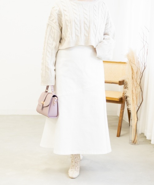 CLETTE(クレット)の「ストレッチマーメイドスカート(スカート・レディース・オフホワイト/ネイビー・5L/LL/4L/3L)」の3枚目の写真