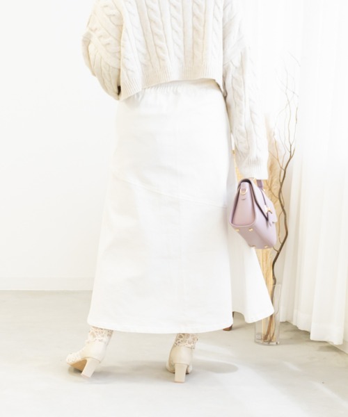 CLETTE(クレット)の「ストレッチマーメイドスカート(スカート・レディース・オフホワイト/ネイビー・5L/LL/4L/3L)」の5枚目の写真