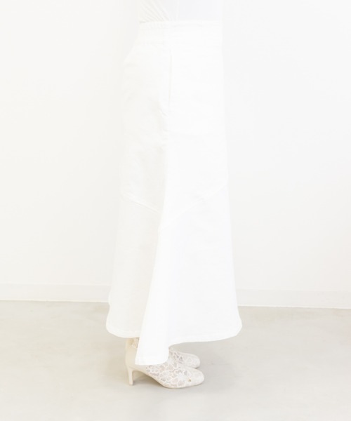 CLETTE(クレット)の「ストレッチマーメイドスカート(スカート・レディース・オフホワイト/ネイビー・5L/LL/4L/3L)」の14枚目の写真