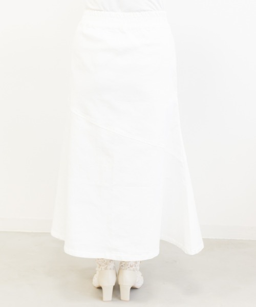 CLETTE(クレット)の「ストレッチマーメイドスカート(スカート・レディース・オフホワイト/ネイビー・5L/LL/4L/3L)」の12枚目の写真
