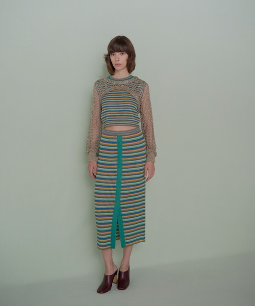 TAN（タン）の「DAZZLED KNITTED BOLERO（カーディガン/ボレロ・レディース・ブラック/シルバー/ブルー・FREE）」の5枚目の写真