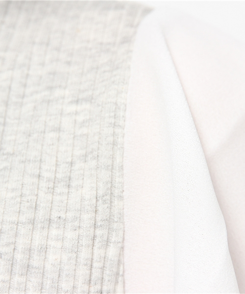 mystic（ミスティック）の「袖シフォンテレコTシャツ（Tシャツ/カットソー・レディース・オフホワイト/グレー/ブラック/ネイビー・ﾌﾘ-）」の12枚目の写真