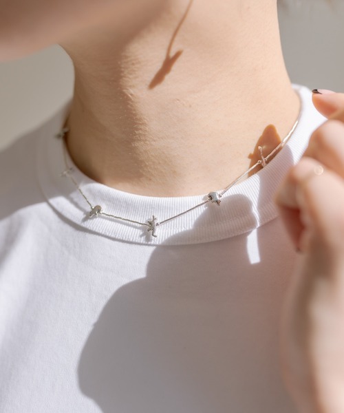 ear PAPILLONNER（イアパピヨネ）の「《スターリングシルバー使用》フェティッシュショートネックレス（ネックレス・レディース・シルバー系その他5・FREE）」の11枚目の写真