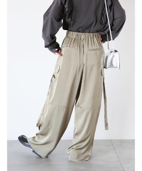 ehka sopo（エヘカソポ）の「サテンカーゴパンツ（その他パンツ・レディース・ブラック/キナリ/オリーブ・F）」の6枚目の写真