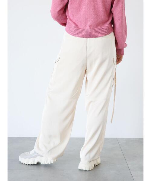 ehka sopo（エヘカソポ）の「サテンカーゴパンツ（その他パンツ・レディース・ブラック/キナリ/オリーブ・F）」の18枚目の写真
