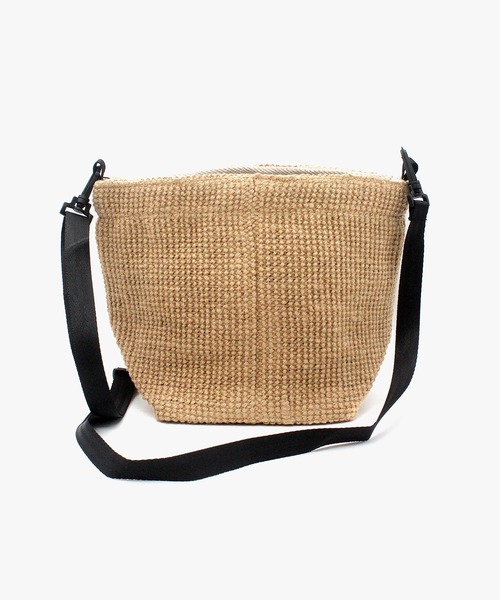 FABRICO（ファブリコ）の「【FABRICO】マークジュートサコッシュ（ショルダーバッグ・レディース・ベージュ系2/ベージュ系1/ベージュ系3・FREE）」の5枚目の写真