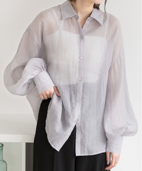 ad thie（アドティエ）の「サッカー素材 ビッグシアーシャツ（シャツ/ブラウス・レディース・ブルー/オフホワイト/ブラック/イエロー/ピンク/ライトグレー・FREE）」の3枚目の写真