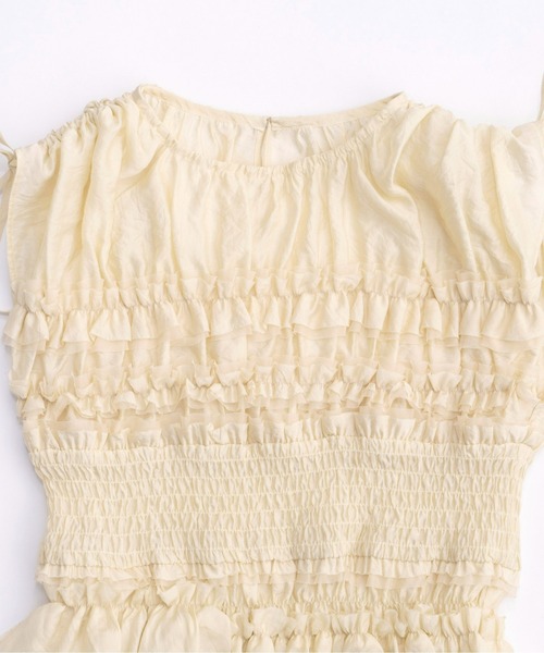 MAISON SPECIAL（メゾンスペシャル）の「Shirring Frills Top/シャーリングフリルトップ【MAISON SPECIAL/メゾンスペシャル】（シャツ/ブラウス・レディース・ブラック/アイボリー・FREE）」の14枚目の写真