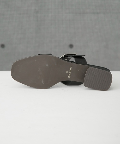 NANO universe（ナノユニバース）の「ゴールドバックルサンダル（サンダル・レディース・ベージュ/ブラック・36/38/37）」の11枚目の写真