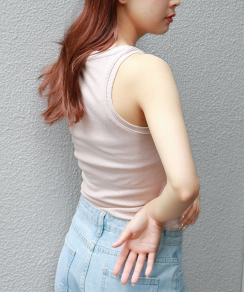 sevens(セブンズ)の「【sevens】カップ付きラメテレコタンクトップ(タンクトップ・レディース・ピンクベージュ/シルバー/グリーン/ブラック/サックスブルー・FREE)」の15枚目の写真