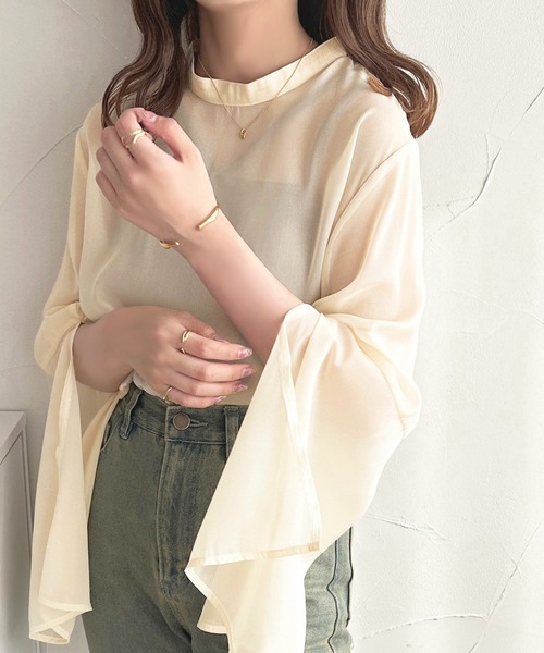 apres jour(アプレジュール)の「スリットスリーブシアーブラウス【ZOZOTOWN限定アイテム】(シャツ/ブラウス・レディース・ピンク/ブルー/アイボリー・フリー/X-LARGE)」の2枚目の写真