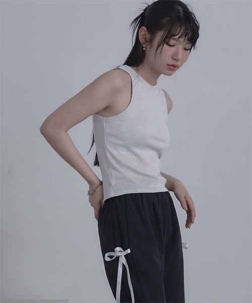 新品タグ付き¥27,300 ラメ付きデザインタンクトップ
