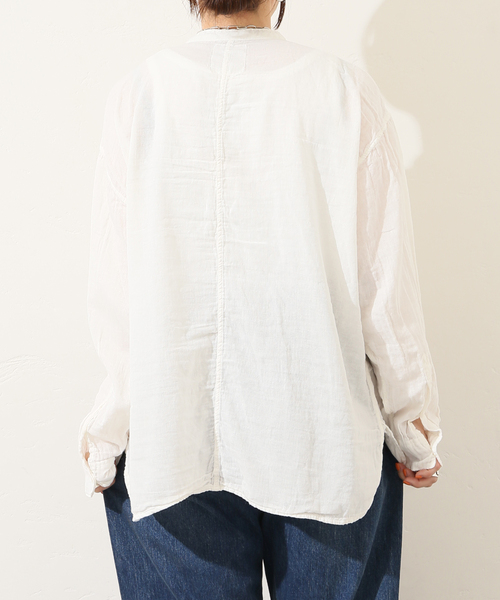 JOURNAL STANDARD LUXE(ジャーナルスタンダード ラックス)の「【ARMEN 】GAUZE UTILITY BANDED COLLAR SHIRT(シャツ/ブラウス・レディース・ブラック/ライトグレー/ホワイト/パープル・3)」の9枚目の写真