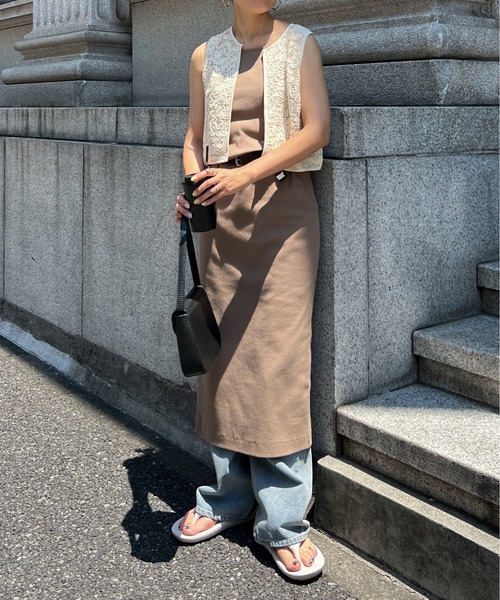 feepur（フェピュール）の「パイピングレースベスト（ベスト・レディース・アイボリー/ブラック・MEDIUM）」の15枚目の写真