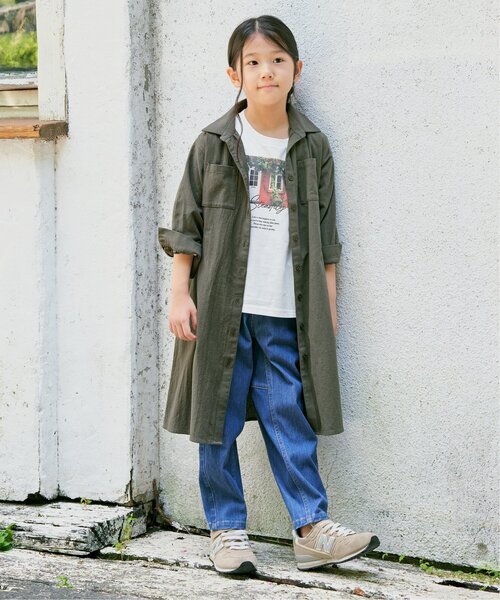 ikka(イッカ)の「【親子コーデ】8分袖スキッパーシャツワンピース(120~160cm)(シャツワンピース・キッズ・ライム/ブルー・120/130/140/150/160)」の12枚目の写真