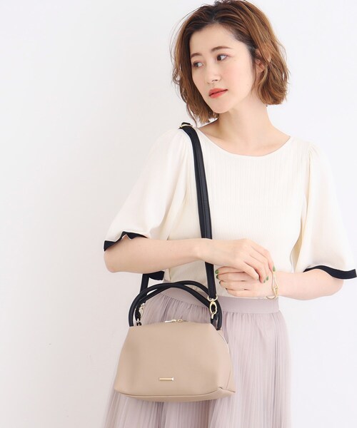 grove（グローブ）の「【雑誌掲載】人間工学ハンドル2WAYショルダー（ショルダーバッグ・レディース・レンガ/ベージュ系その他7/ベージュ/ブラック・00）」の12枚目の写真