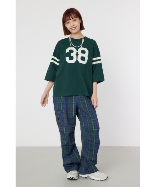 RODEO CROWNS WIDE BOWL(ロデオクラウンズワイドボウル)の「GOOD OLD CLフットボールシャツ(Tシャツ/カットソー・レディース・オフホワイト/イエロー/チャコールグレー/ダークグリーン・FREE)」の12枚目の写真