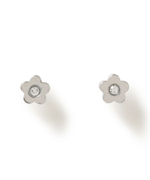 Ray BEAMS(レイビームス)の「シック フラワー ピアス(ピアス(両耳用)・レディース・シルバー/ゴールド・ONE SIZE)」の2枚目の写真
