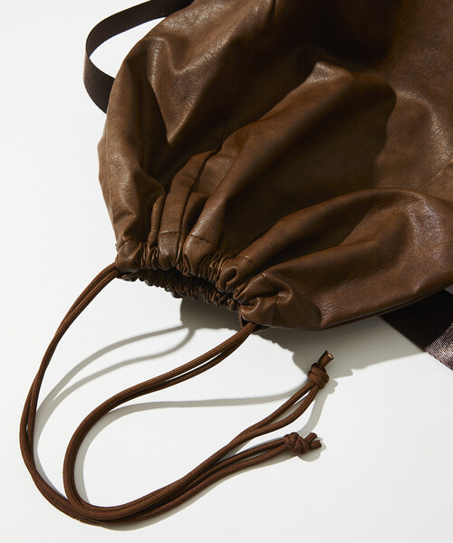 UMBRO/アンブロ SP PU LOGO SHOULDER BAG/別注 刺繍ロゴ ショルダーバッグ（ショルダーバッグ）｜UMBRO（アンブロ）