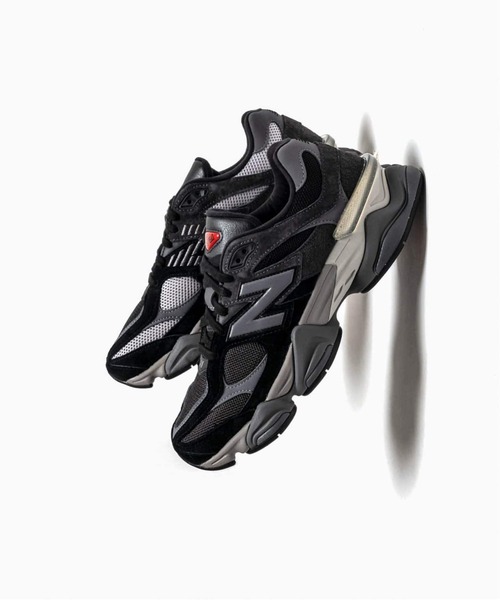 NEW BALANCE(ニューバランス)の「New Balance(ニューバランス) U9060BLK(スニーカー・メンズ・ブラック・29cm/28.5cm/28cm/27.5cm/27cm/26.5cm/26cm/25.5cm)」の1枚目の写真