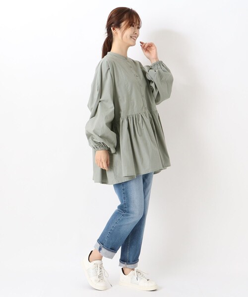 one'sterrace(ワンズテラス)の「切り替えギャザーブラウス(シャツ/ブラウス・レディース・アイボリー系8/ブラック系8/ライトグリーン系・02)」の16枚目の写真